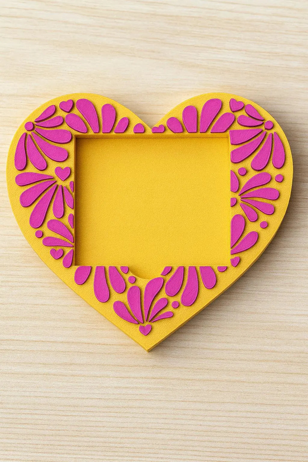 Concha Sticky Note Holder
